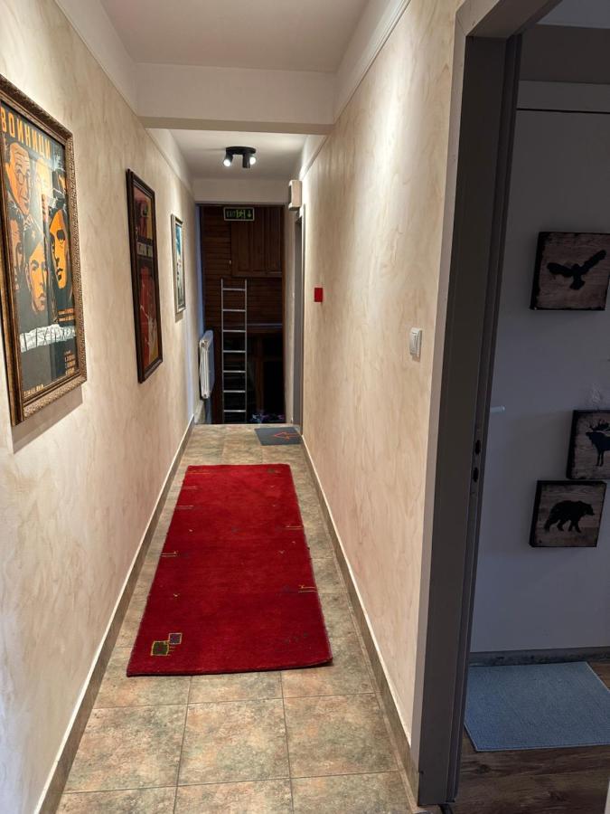 Villa Le Cinema Shiroki Dol Eksteriør bilde